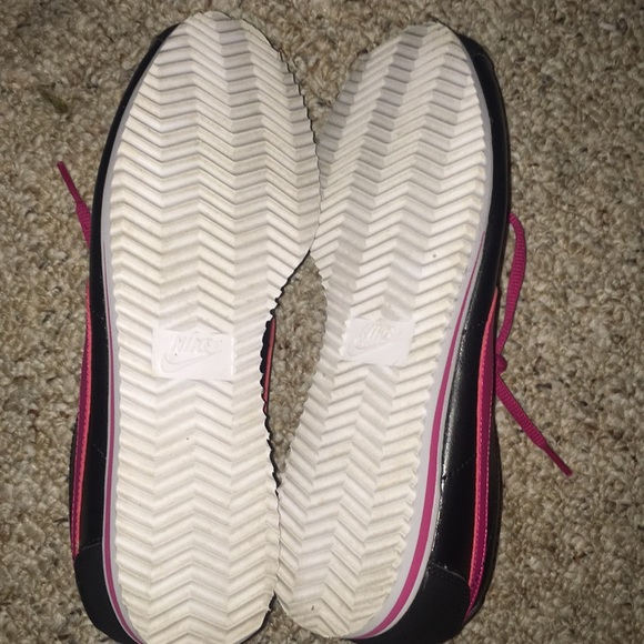 Nike Cortez 7Y=8womans - Picture 3 of 4